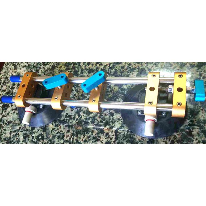 Монтажна струбцина з присосками